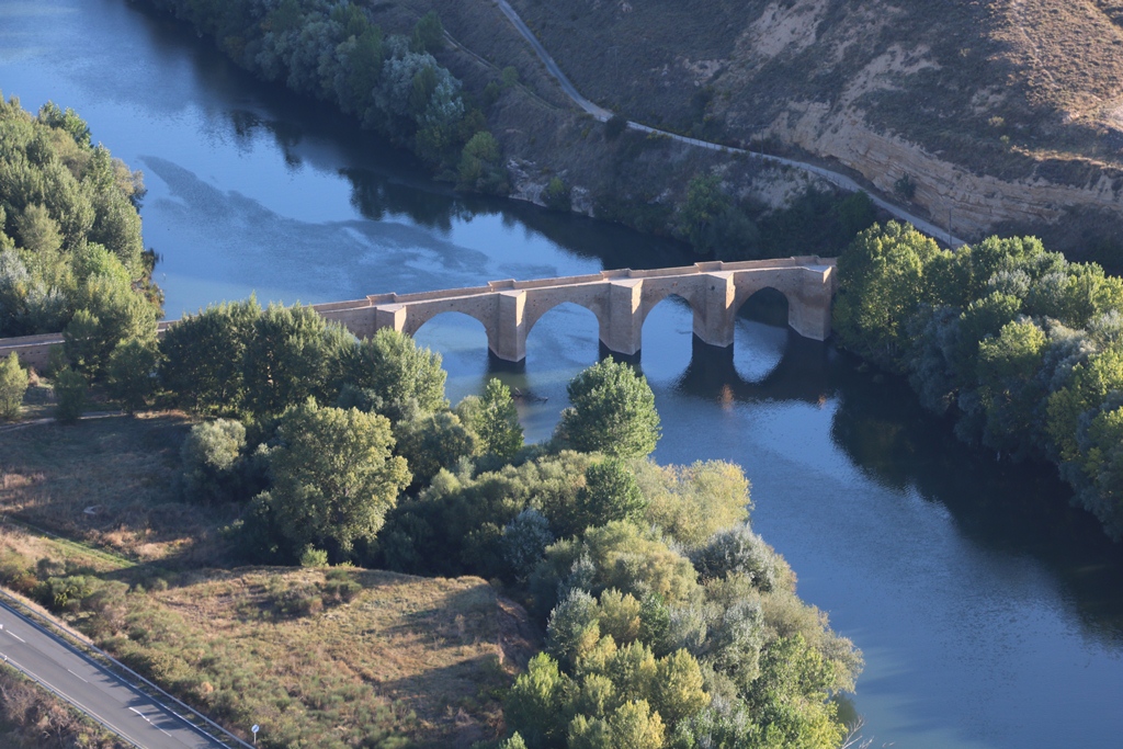 vuelo viñedo puente